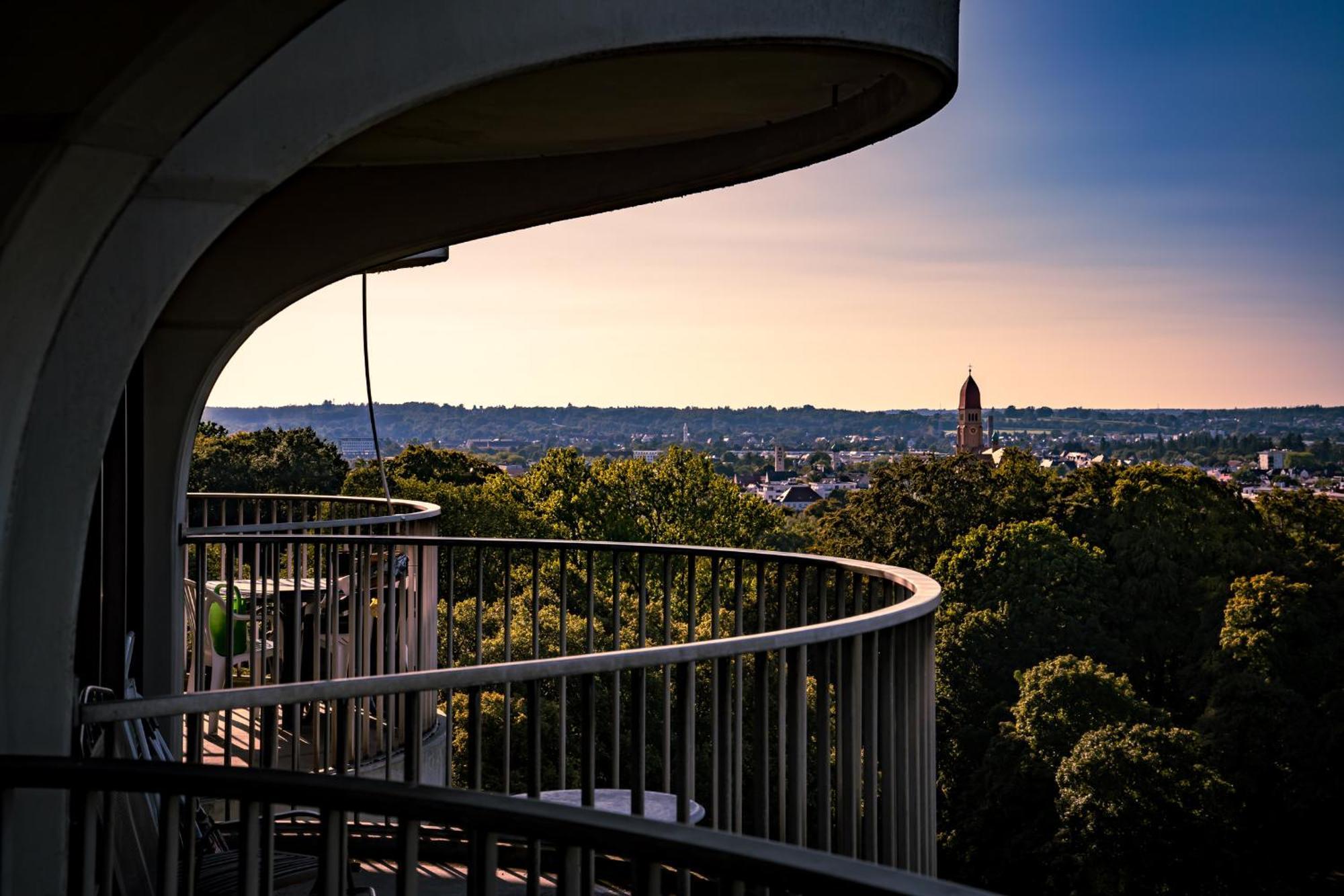 Helles Apartment mit tollem Blick über Augsburg Exterior foto